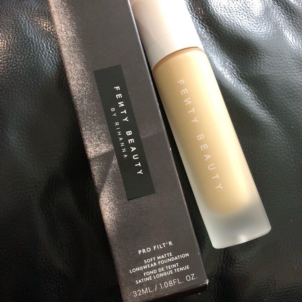 Fenty beauty Foundation shade 130 brand new